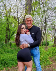 Porn Debut for Massive Bootylicious Freak Sophia de Ass aka Zuzu Beauty