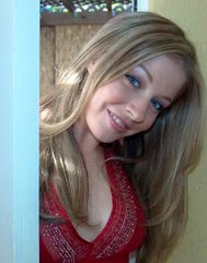 Sexy Blond Nurse Haley Gets Her Patient’s Bum Fucked